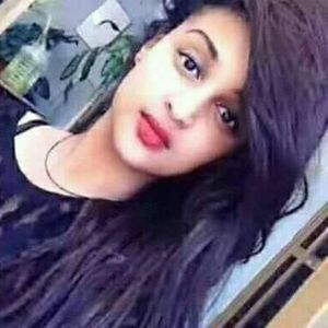 Meet your Posher, Humaira